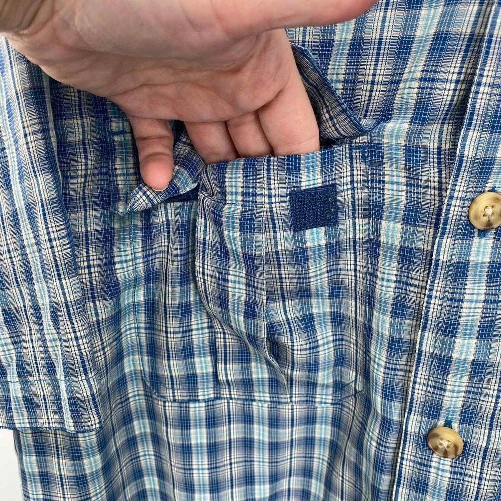 Duluth Trading Co Button Front Camp Shirt Mens Medium Blue Plaid Polyester Nylon